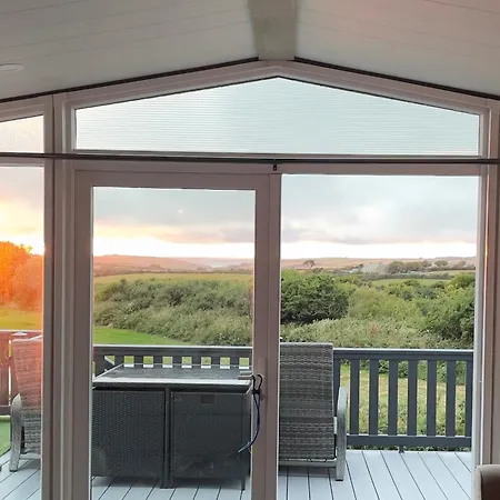 With Sea & Country Views Holiday home Newquay (Cornwall)