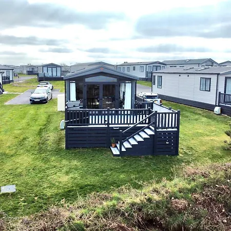 Holiday home With Sea & Country Views *