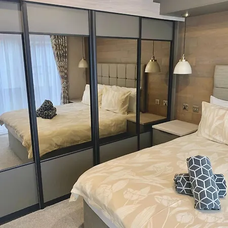 Holiday home With Sea & Country Views *